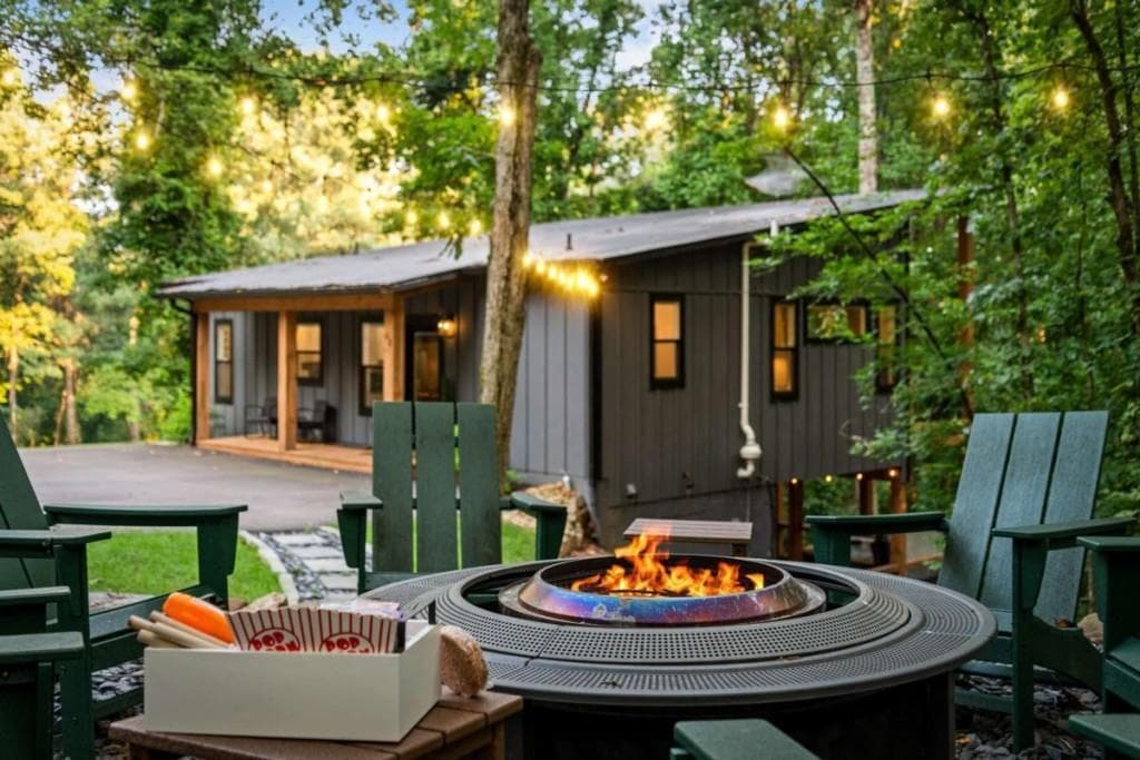 3 bedroom, 3 bathroom, 1,520 sq ft single family residence for sale at 68 Mallard Point Road, Morganton, GA 30560 — photo 1 of 75