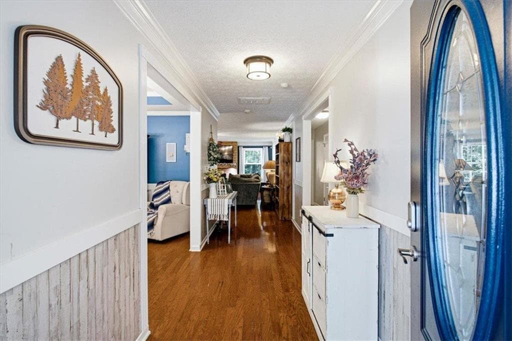 3 bedroom, 2 bathroom, 2,421 sq ft single family residence for sale at 2214 Walkers Mill Road, Griffin, GA 30224 — photo 4
