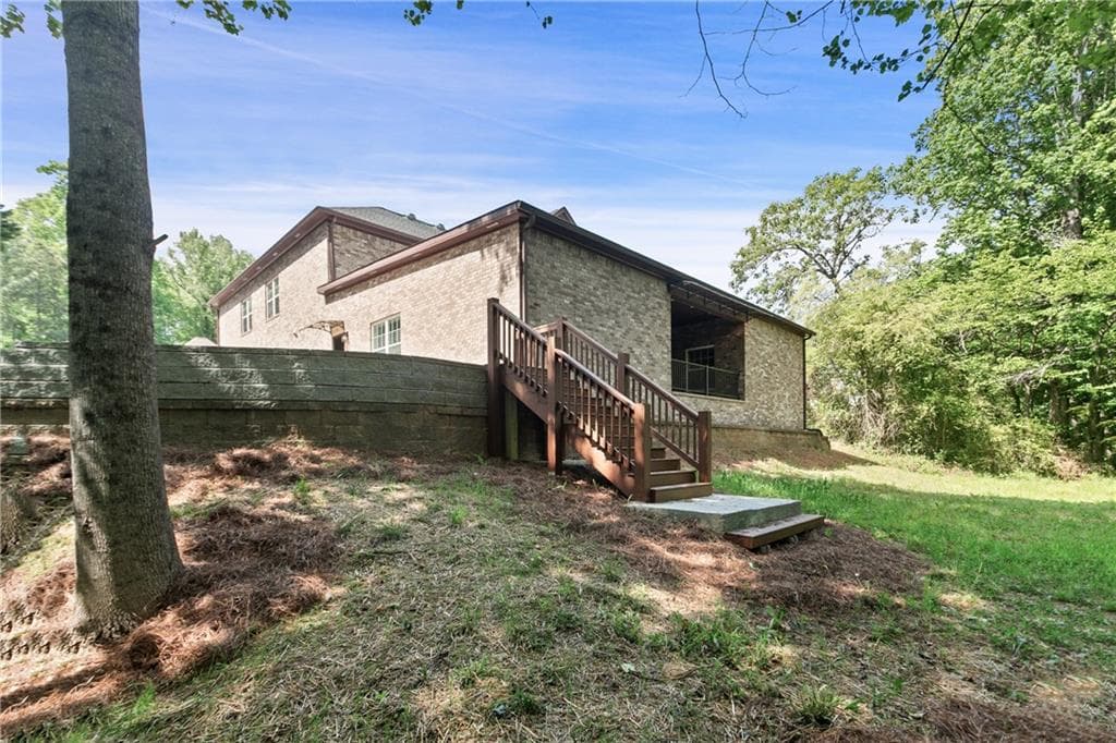 4 bedroom, 4 bathroom, 4,122 sq ft single family residence under contract at 1290 Cameron Creek, Marietta, GA 30062 — photo 3