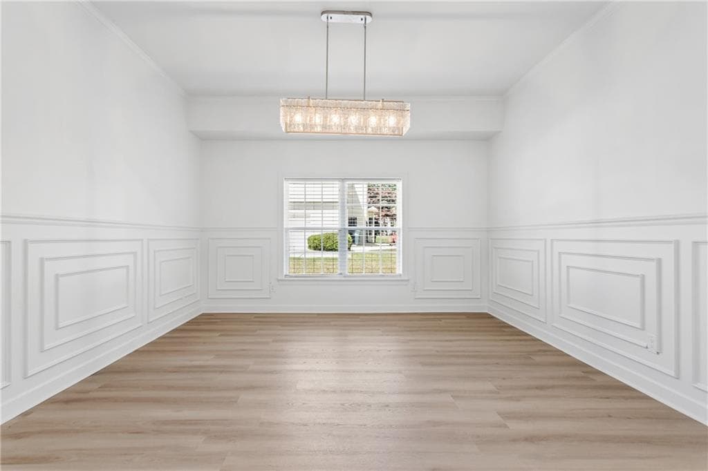 4 bedroom, 4 bathroom, 4,122 sq ft single family residence under contract at 1290 Cameron Creek, Marietta, GA 30062 — photo 6