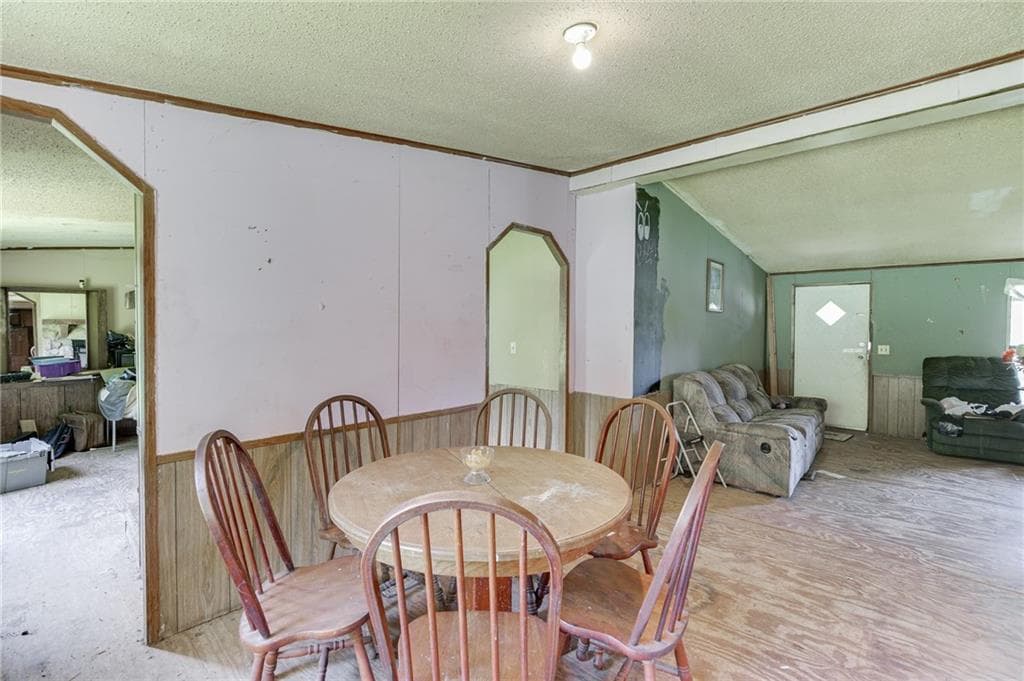 4 bedroom, 2 bathroom, 1,736 sq ft single family residence for sale at 4005 C Rogers Road, Gainesville, GA 30506 — photo 8