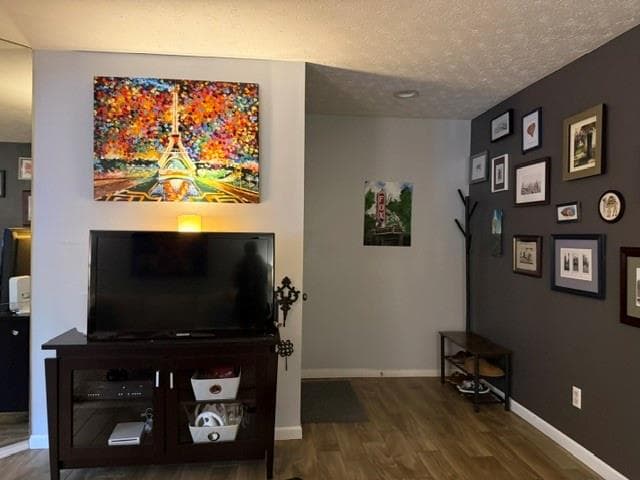 2 bedroom, 2 bathroom, 1,355 sq ft condominium for sale at 1702 Parkaire Crossing 1700, Marietta, GA 30068 — photo 4