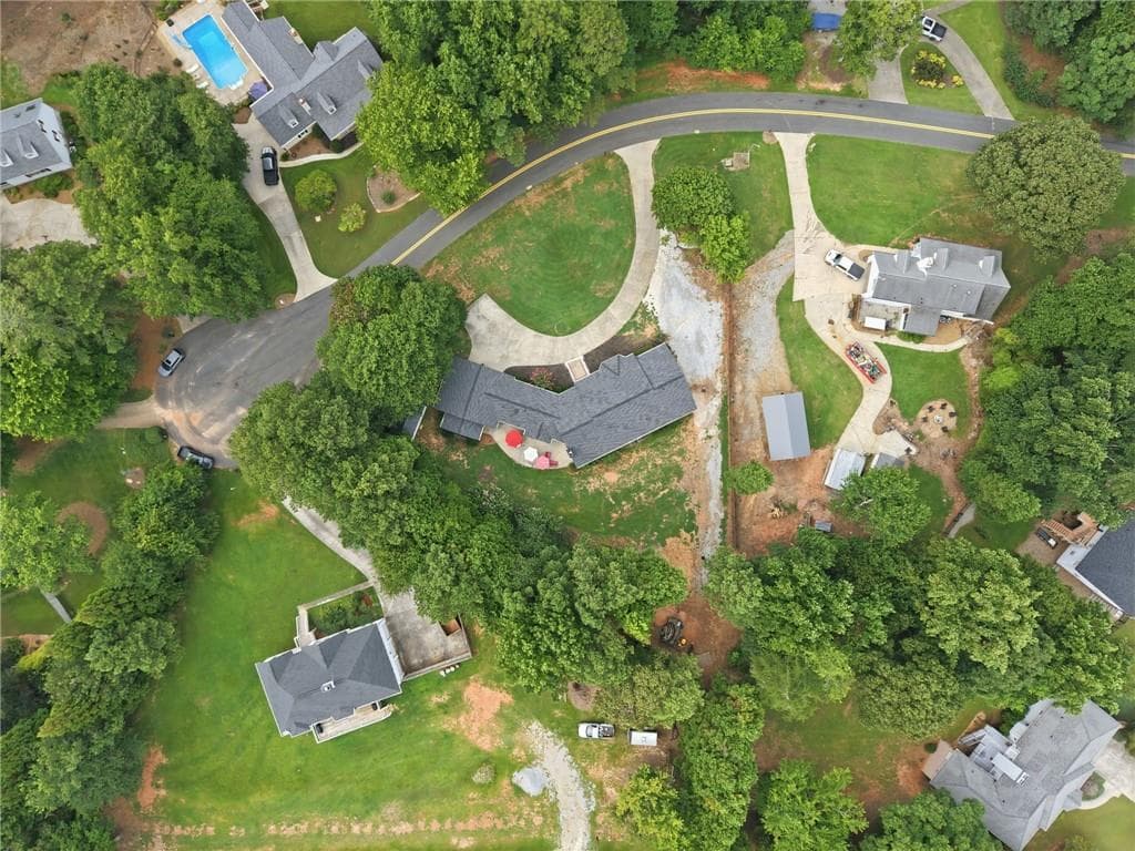 4 bedroom, 4 bathroom, 3,277 sq ft single family residence for sale at 5235 Lanton Circle, Gainesville, GA 30504 — photo 9