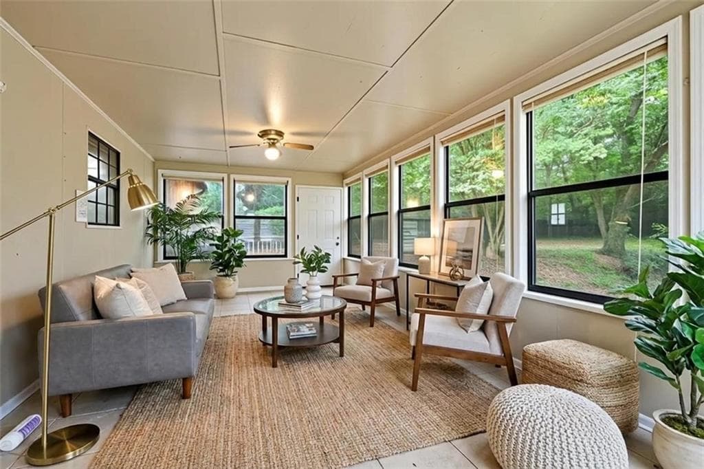 4 bedroom, 3 bathroom, 1,544 sq ft single family residence for sale at 1135 Kristen Cove, Atlanta, GA 30349 — photo 4