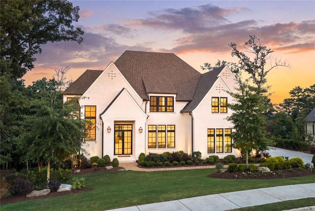 6 bedroom, 9 bathroom, 9,417 sq ft single family residence for sale at 761 Woodvale Point, Suwanee, GA 30024 — photo 3