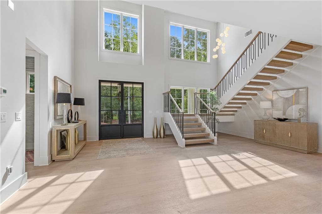 5 bedroom, 7 bathroom, 6,250 sq ft single family residence under contract at 4834 Short Street, Suwanee, GA 30024 — photo 10