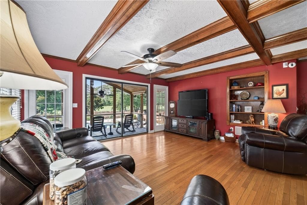 5 bedroom, 5 bathroom, 4,068 sq ft single family residence for sale at 186 Kingston Road, Colbert, GA 30628 — photo 7