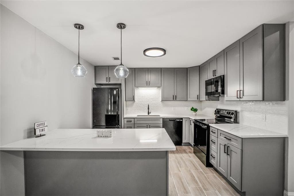 3 bedroom, 2 bathroom, 1,292 sq ft single family residence for sale at 112 Will Clark Road, Jefferson, GA 30549 — photo 5