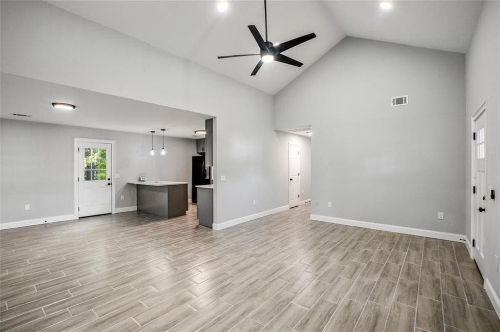 3 bedroom, 2 bathroom, 1,292 sq ft single family residence for sale at 112 Will Clark Road, Jefferson, GA 30549 — photo 7