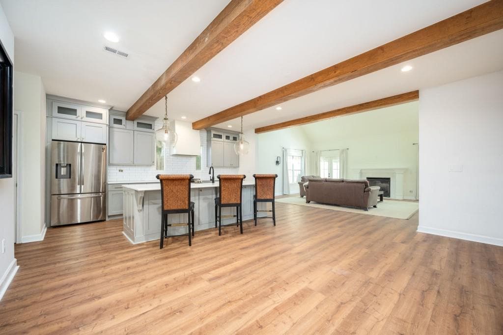 6 bedroom, 4 bathroom, 3,960 sq ft single family residence under contract at 1589 Mims Street, Atlanta, GA 30314 — photo 9