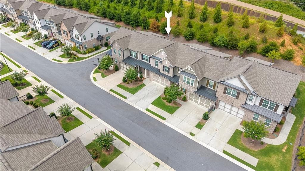 3 bedroom, 3 bathroom, 2,538 sq ft townhouse for sale at 480 Tall Pines Terrace, Johns Creek, GA 30097 — photo 2