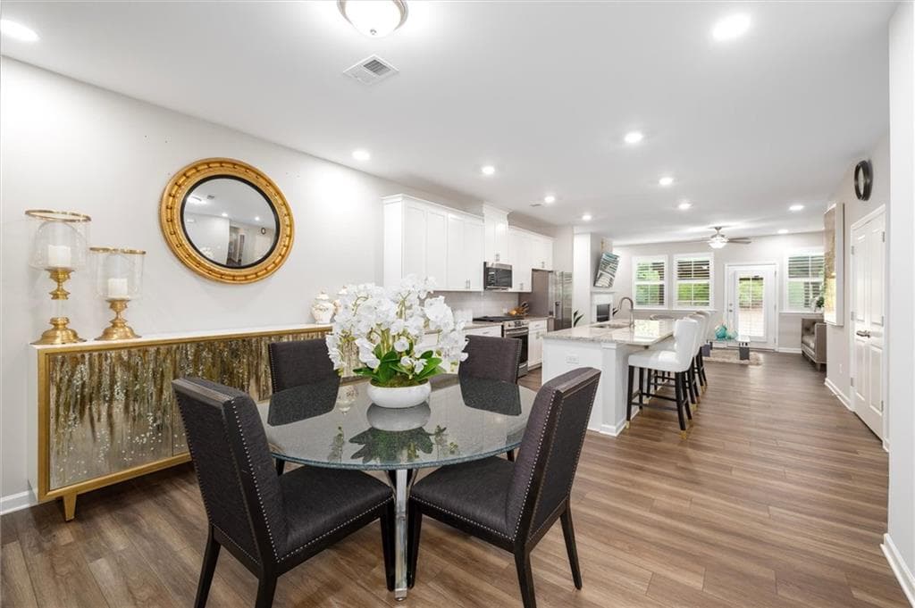 3 bedroom, 3 bathroom, 2,538 sq ft townhouse for sale at 480 Tall Pines Terrace, Johns Creek, GA 30097 — photo 6