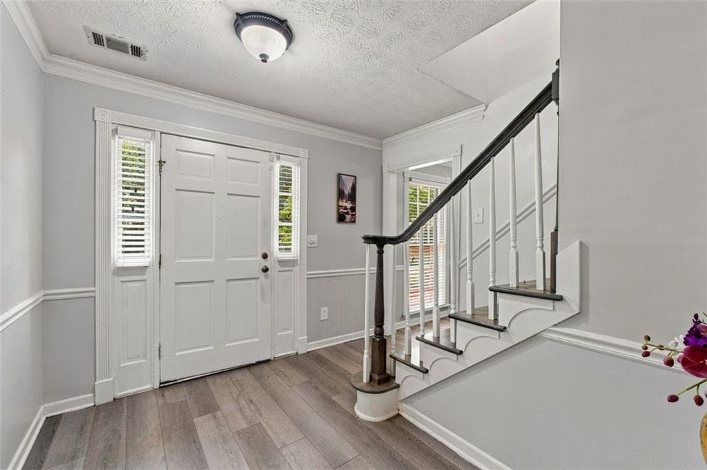 4 bedroom, 3 bathroom, 3,860 sq ft single family residence for sale at 5497 Georgetown Trace, Lilburn, GA 30047 — photo 6