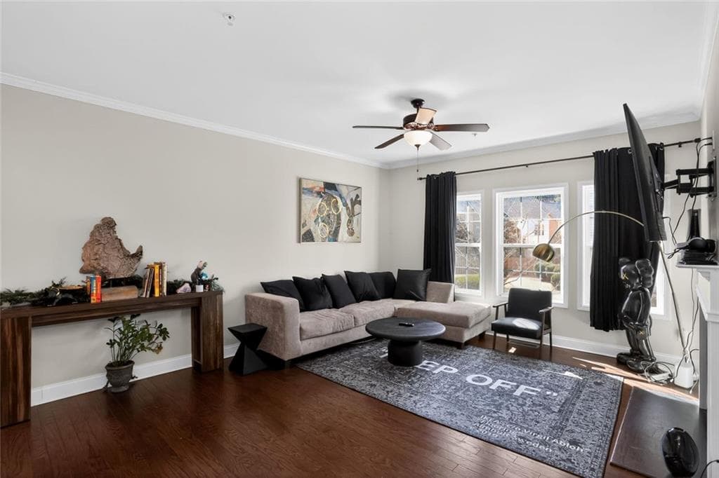 3 bedroom, 4 bathroom, 2,109 sq ft townhouse for sale at 1902 Glen Ivy 19, Marietta, GA 30062 — photo 6