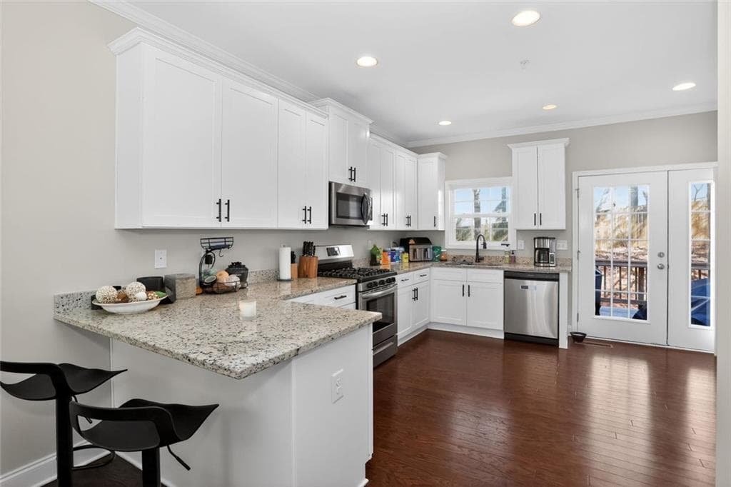 3 bedroom, 4 bathroom, 2,109 sq ft townhouse for sale at 1902 Glen Ivy 19, Marietta, GA 30062 — photo 10