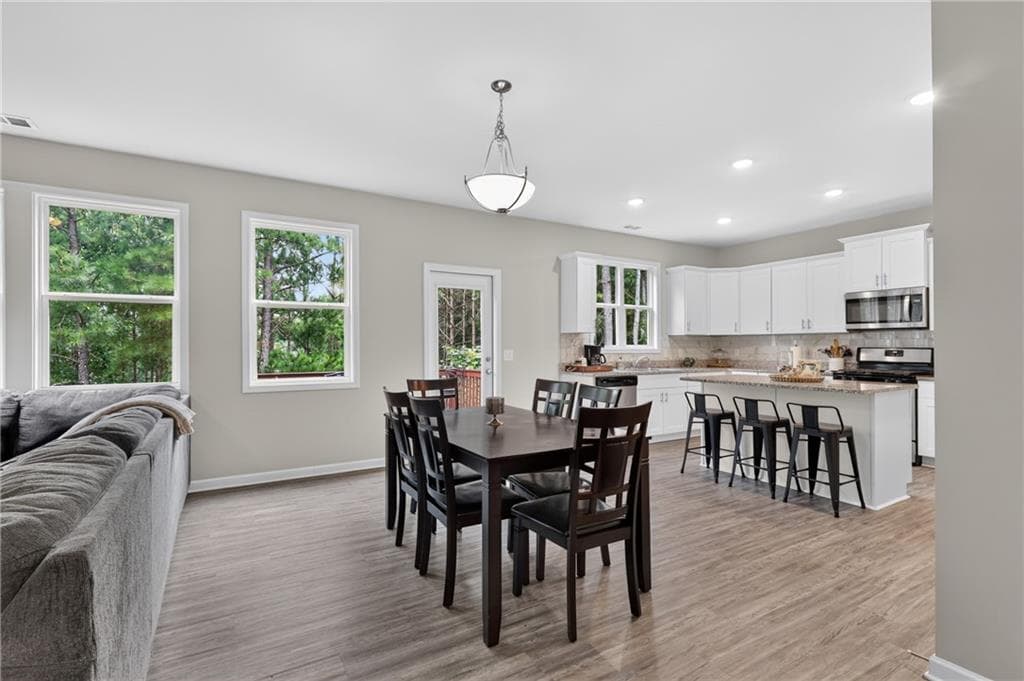 4 bedroom, 3 bathroom, 2,032 sq ft single family residence for sale at 415 Creekstone Drive, Dallas, GA 30132 — photo 5
