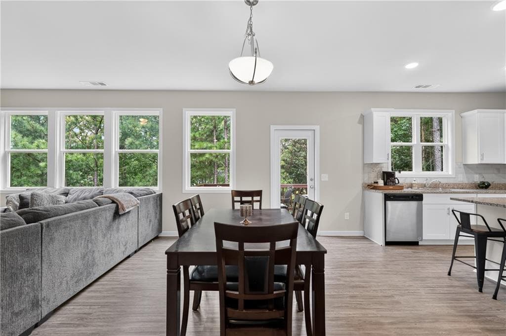 4 bedroom, 3 bathroom, 2,032 sq ft single family residence for sale at 415 Creekstone Drive, Dallas, GA 30132 — photo 6