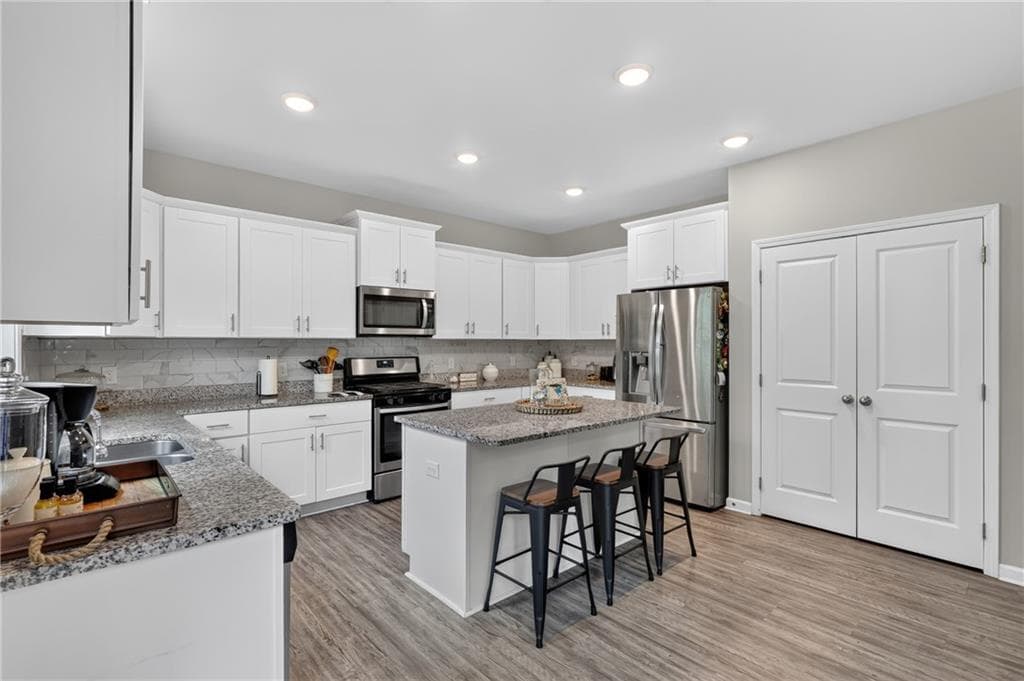 4 bedroom, 3 bathroom, 2,032 sq ft single family residence for sale at 415 Creekstone Drive, Dallas, GA 30132 — photo 10