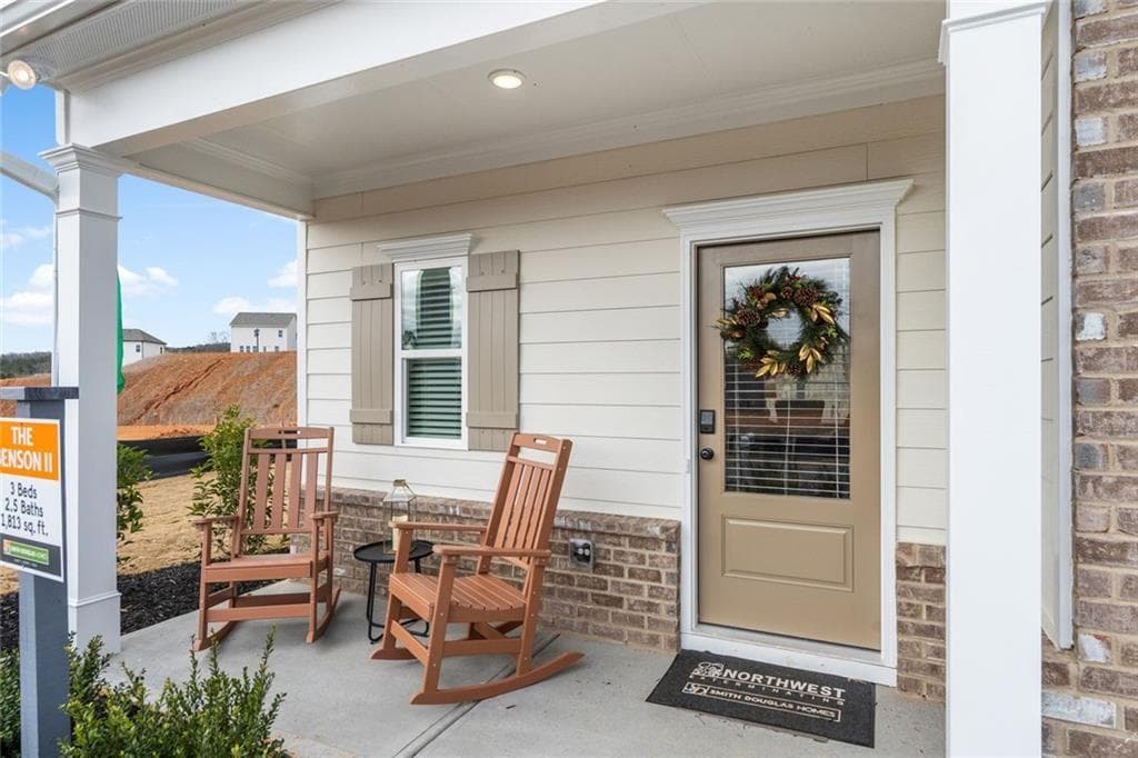 3 bedroom, 3 bathroom, 1,813 sq ft single family residence for sale at 207 Rory Drive, Calhoun, GA 30701 — photo 3