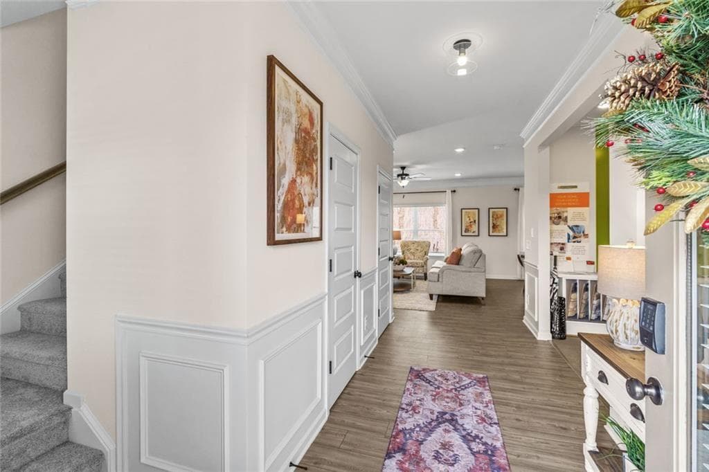 3 bedroom, 3 bathroom, 1,813 sq ft single family residence for sale at 207 Rory Drive, Calhoun, GA 30701 — photo 5