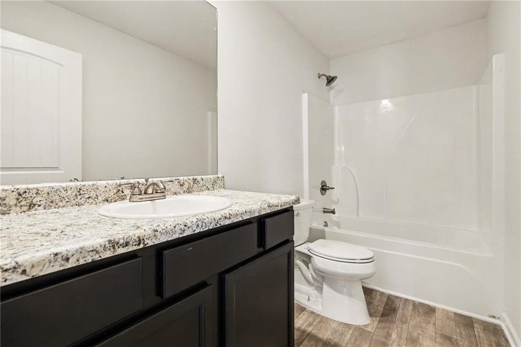 4 bedroom, 3 bathroom, 2,278 sq ft single family residence for sale at 6506 Beaver Creek Trail, Atlanta, GA 30349 — photo 9