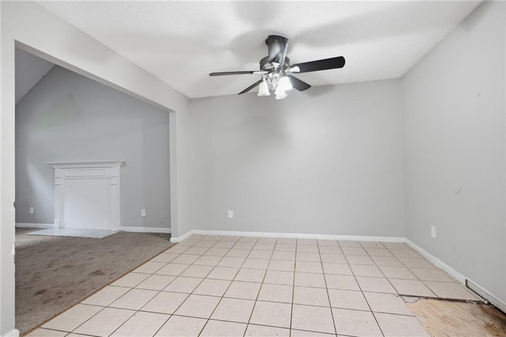 5 bedroom, 3 bathroom, 1,588 sq ft single family residence for sale at 6013 Radford Drive, Riverdale, GA 30296 — photo 9