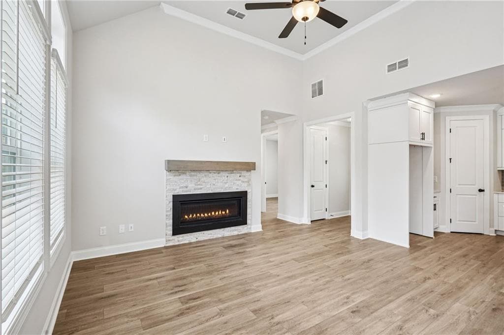 3 bedroom, 2 bathroom, 1,797 sq ft single family residence for sale at 551 Pearl Street, Cumming, GA 30040 — photo 5