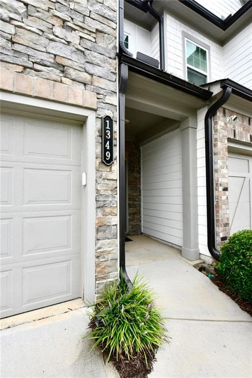 3 bedroom, 3 bathroom, 1,796 sq ft townhouse for sale at 1349 Cooper Springs Road, Grayson, GA 30017 — photo 2