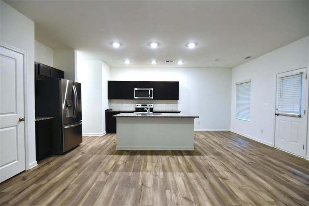 3 bedroom, 3 bathroom, 1,796 sq ft townhouse for sale at 1349 Cooper Springs Road, Grayson, GA 30017 — photo 6