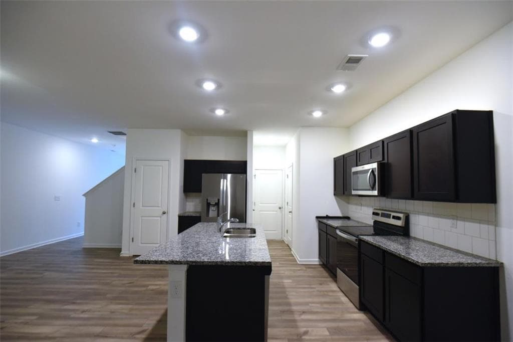 3 bedroom, 3 bathroom, 1,796 sq ft townhouse for sale at 1349 Cooper Springs Road, Grayson, GA 30017 — photo 10