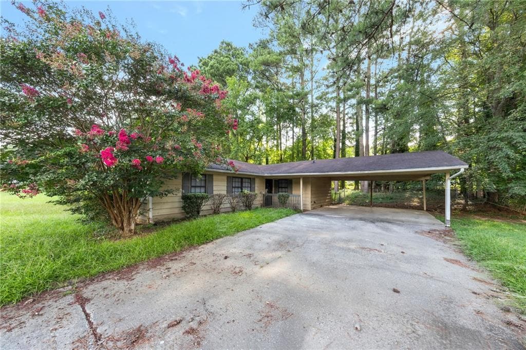 3 bedroom, 2 bathroom, 1,750 sq ft single family residence for rent at 5835 Bearing Way, College Park, GA 30349 for $1,599 a month — photo 1 of 25