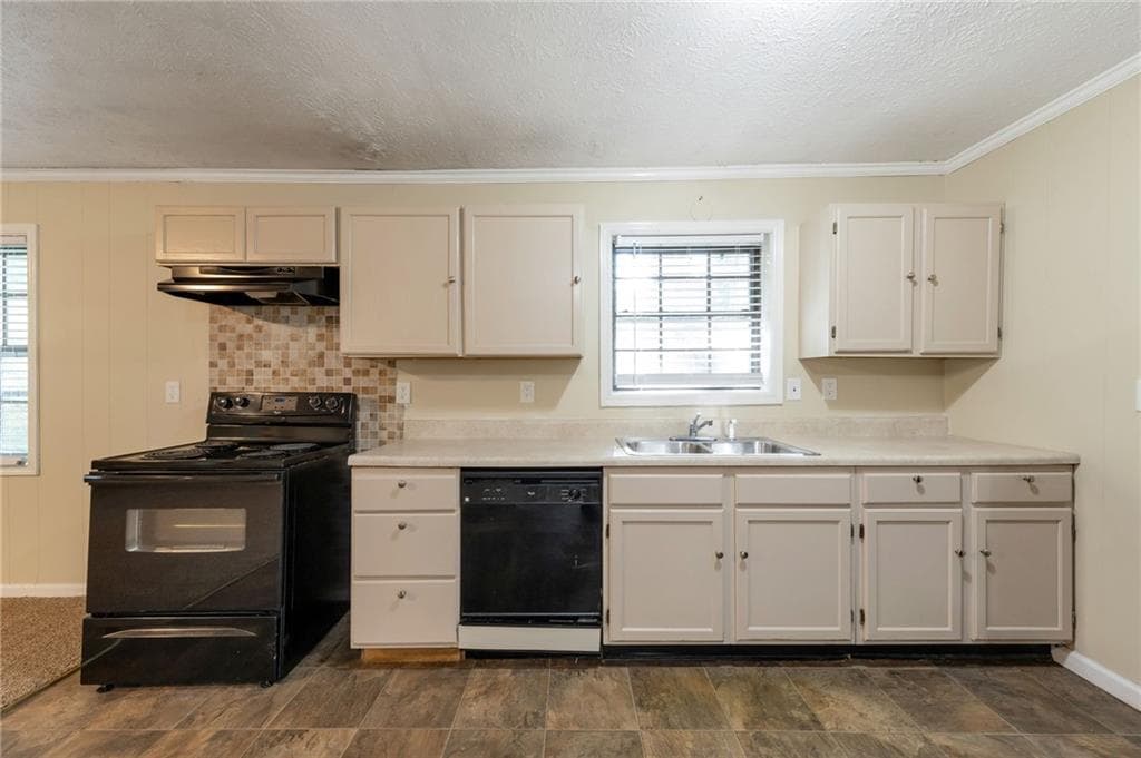 3 bedroom, 2 bathroom, 1,750 sq ft single family residence for rent at 5835 Bearing Way, College Park, GA 30349 for $1,599 a month — photo 7