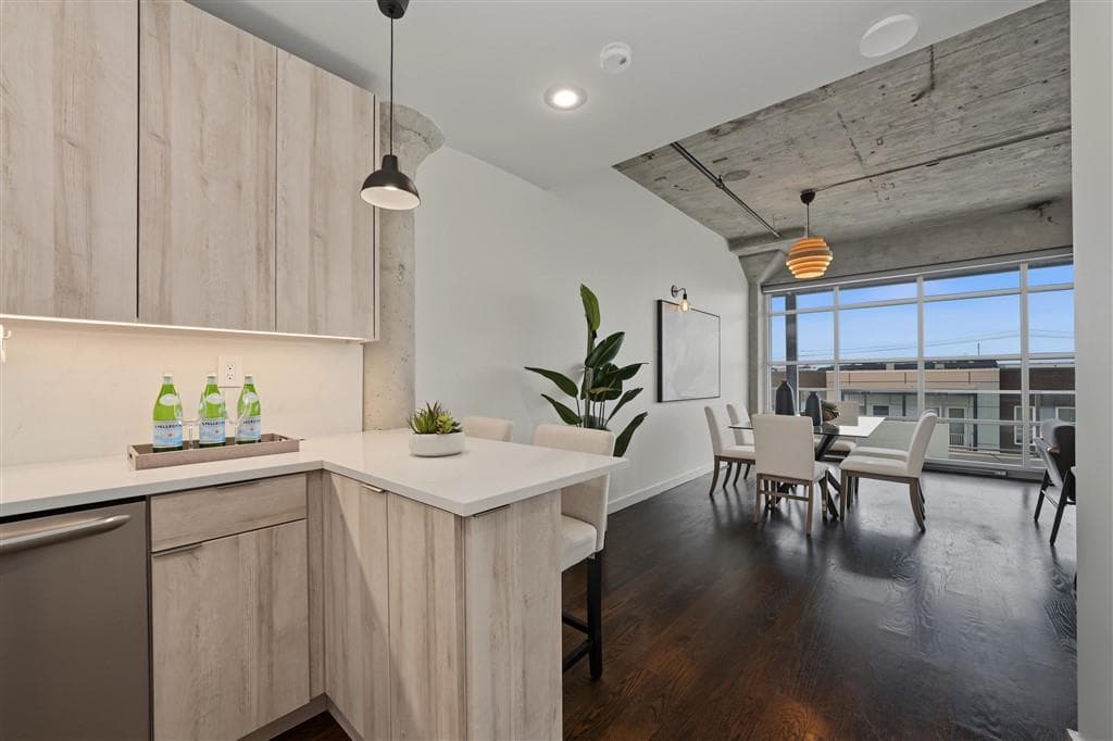 2 bedroom, 2 bathroom, 1,338 sq ft condominium for sale at 890 Memorial Drive 306, Atlanta, GA 30316 — photo 9