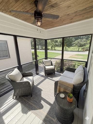 3 bedroom, 3 bathroom, 1,250 sq ft single family residence under contract at 1801 Beecher Street, Atlanta, GA 30310 — photo 5