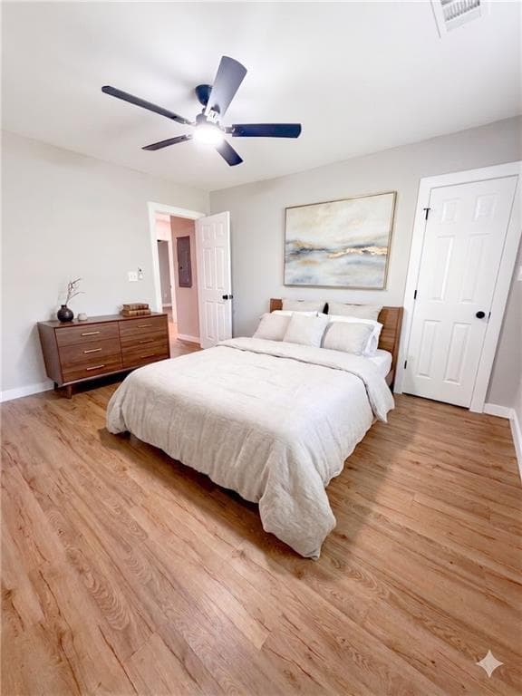 3 bedroom, 3 bathroom, 1,250 sq ft single family residence under contract at 1801 Beecher Street, Atlanta, GA 30310 — photo 9