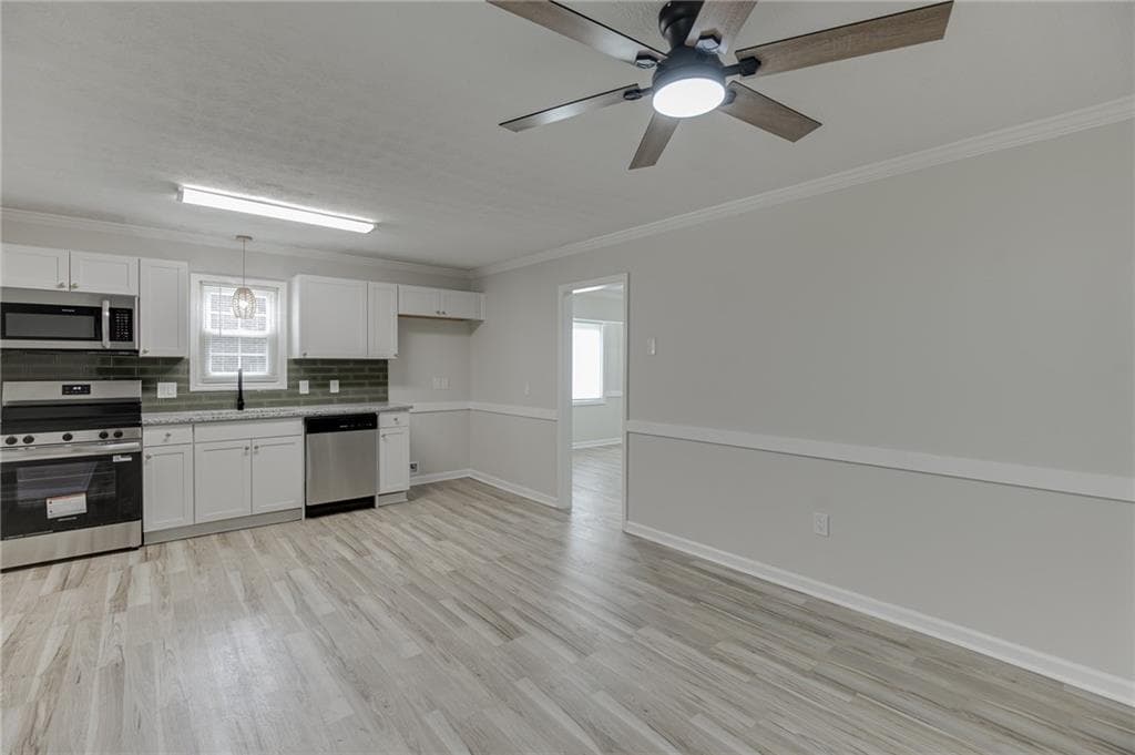 4 bedroom, 3 bathroom, 2,757 sq ft single family residence for sale at 4445 Lake Forest Drive, Oakwood, GA 30566 — photo 6