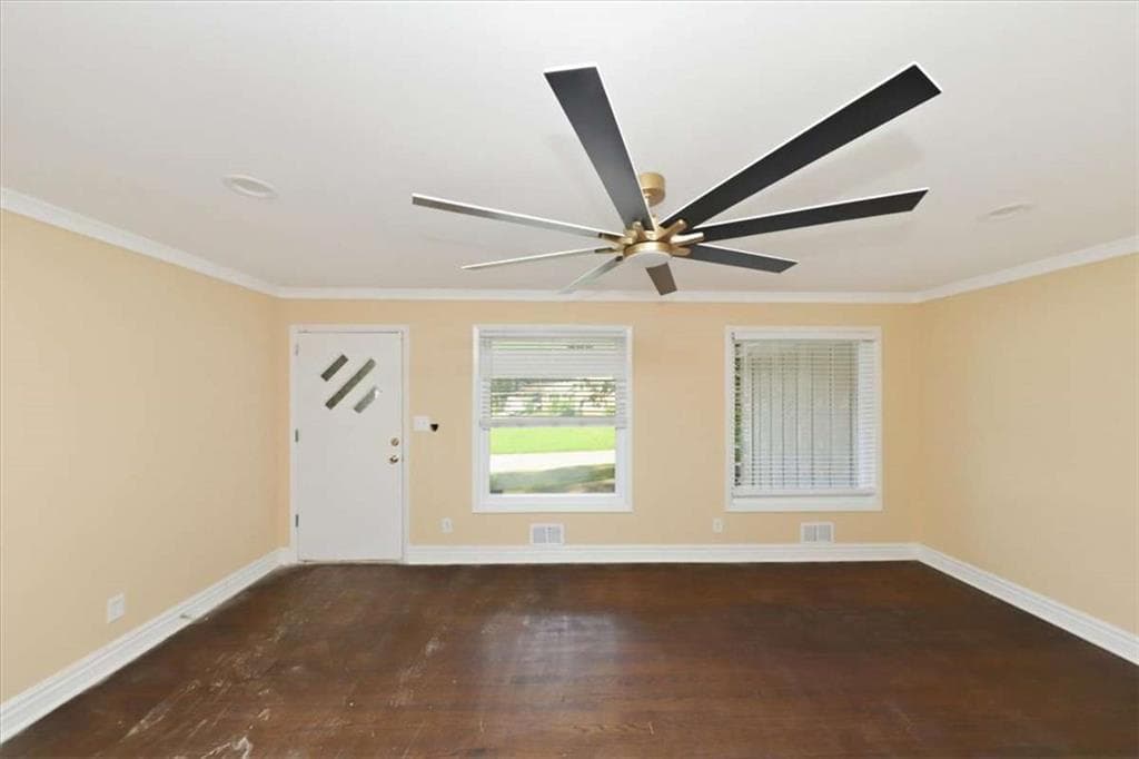 3 bedroom, 2 bathroom, 1,262 sq ft single family residence for sale at 3603 Mecklinburg Pl, Decatur, GA 30032 — photo 3