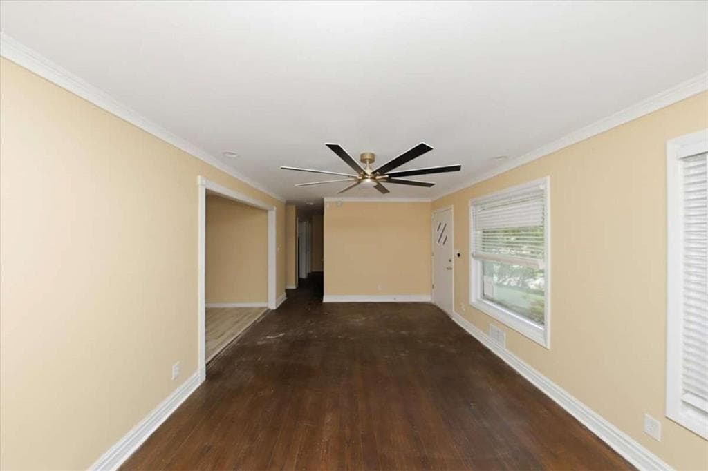 3 bedroom, 2 bathroom, 1,262 sq ft single family residence for sale at 3603 Mecklinburg Pl, Decatur, GA 30032 — photo 4