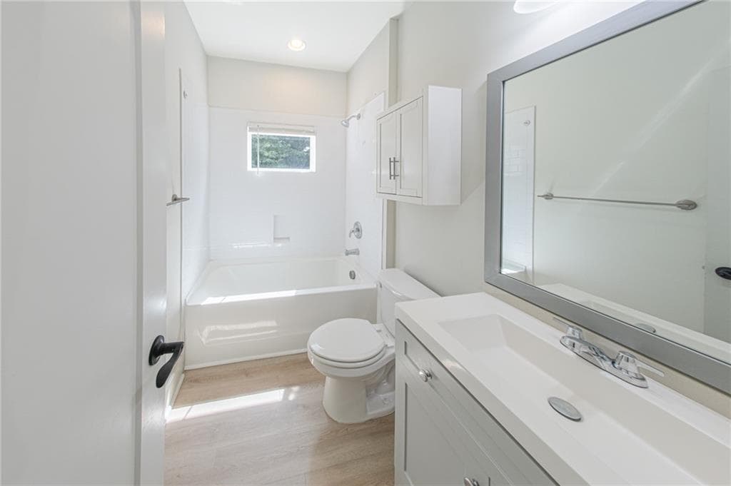 2 bedroom, 2 bathroom, 642 sq ft single family residence for rent at 2400 Lowe Street B, Atlanta, GA 30318 for $1,950 a month — photo 10