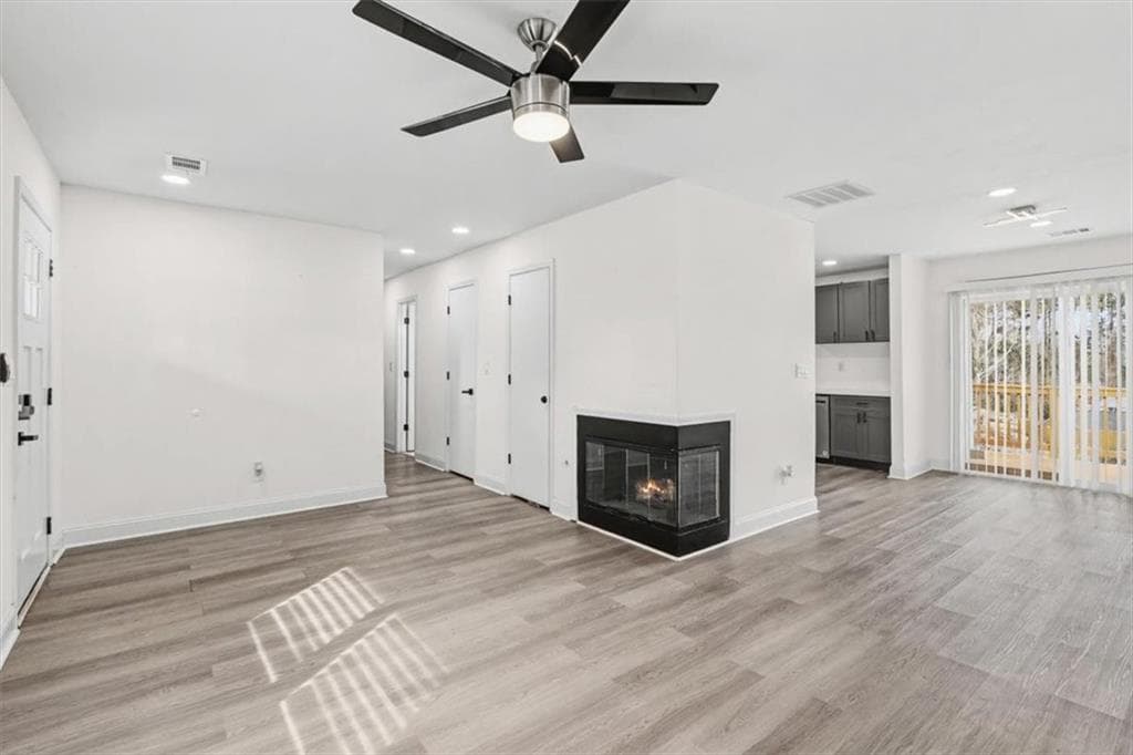 3 bedroom, 2 bathroom, 1,504 sq ft single family residence for sale at 3475 Meadowlane Place, Atlanta, GA 30331 — photo 10