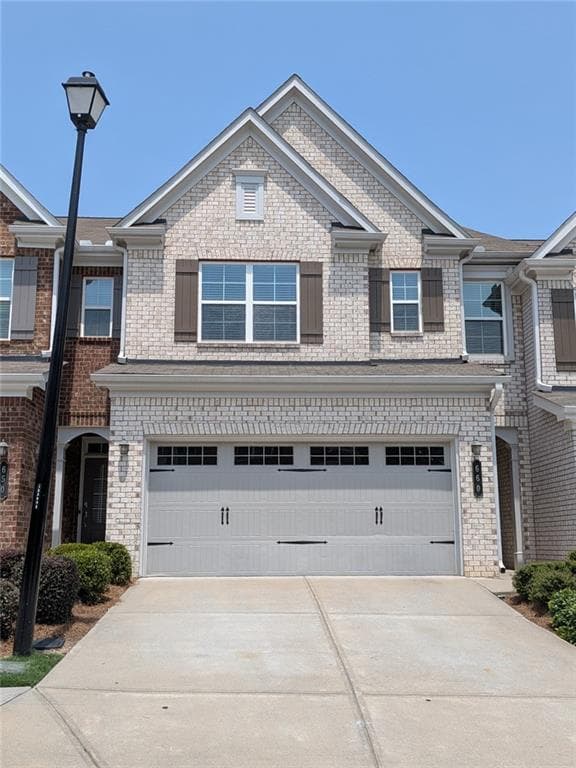 3 bedroom, 3 bathroom, 2,109 sq ft townhouse for sale at 660 Mason Grove Parkway, Lawrenceville, GA 30043 — photo 1 of 22