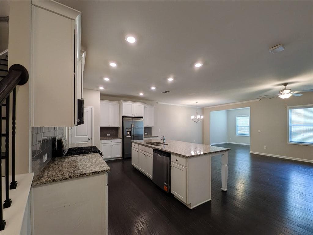 3 bedroom, 3 bathroom, 2,109 sq ft townhouse for sale at 660 Mason Grove Parkway, Lawrenceville, GA 30043 — photo 7