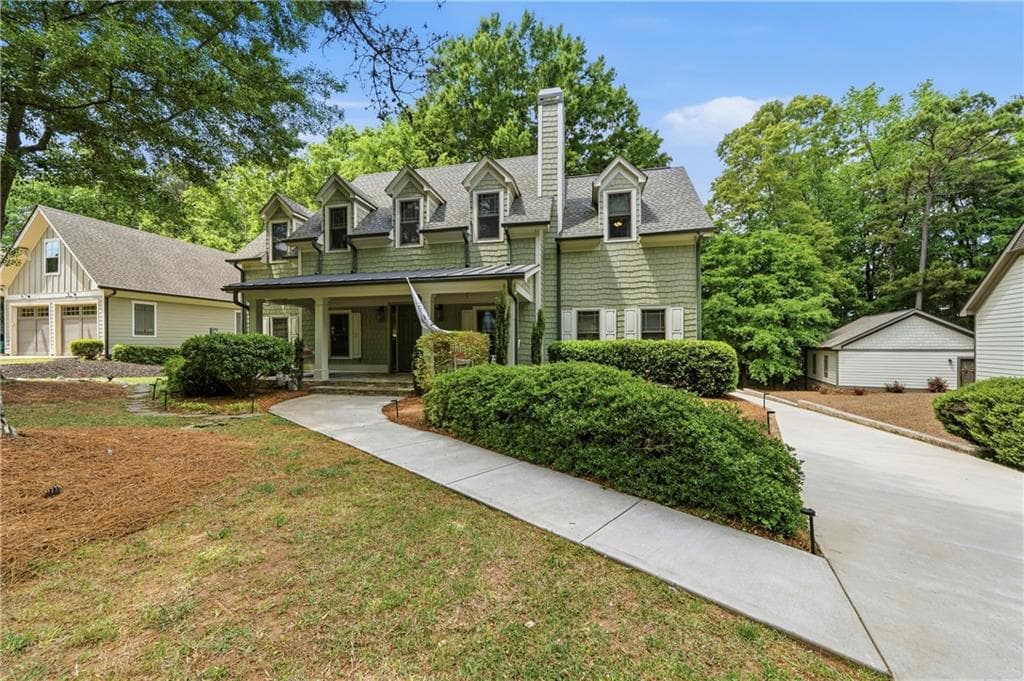 5 bedroom, 4 bathroom, 2,331 sq ft single family residence for sale at 160 Parkside Lane, Eatonton, GA 31024 — photo 4