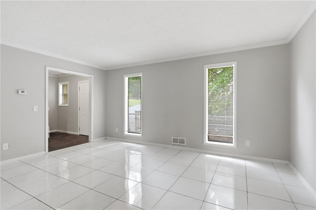 4 bedroom, 4 bathroom, 2,716 sq ft single family residence for sale at 4442 Old Mabry Place, Roswell, GA 30075 — photo 10