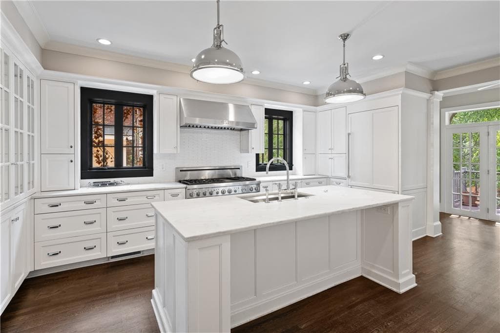 5 bedroom, 4 bathroom, 3,258 sq ft single family residence for rent at 1337 Briarcliff Road, Atlanta, GA 30306 for $7,000 a month — photo 10