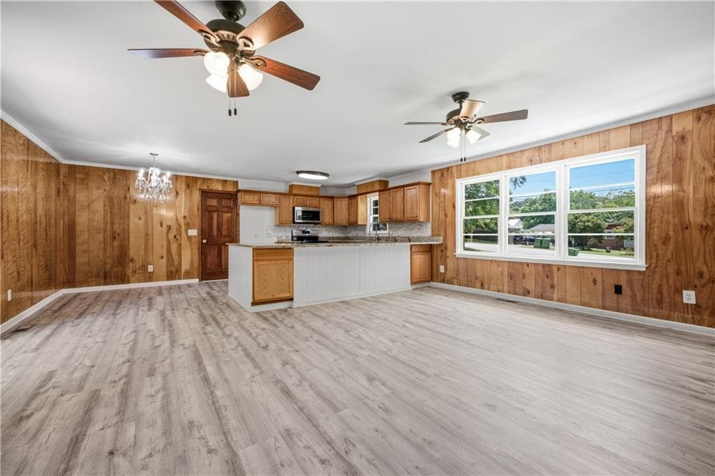 2 bedroom, 2 bathroom, 1,283 sq ft single family residence under contract at 410 Jordan Street, Royston, GA 30662 — photo 7