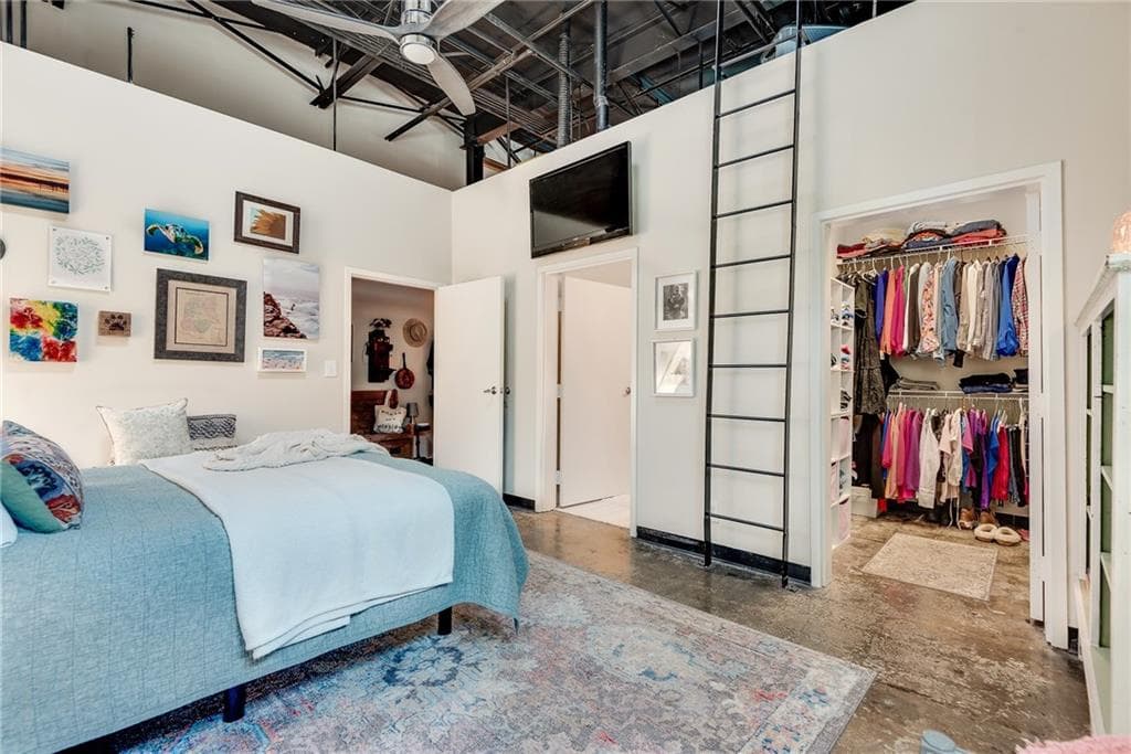 2 bedroom, 2 bathroom, 1,176 sq ft condominium for rent at 5200 Peachtree Road 1101, Atlanta, GA 30341 for $2,600 a month — photo 6