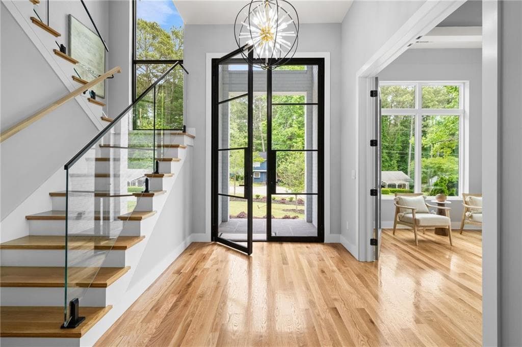 5 bedroom, 6 bathroom, 5,000 sq ft single family residence for sale at 447 Michael Drive, Alpharetta, GA 30009 — photo 3