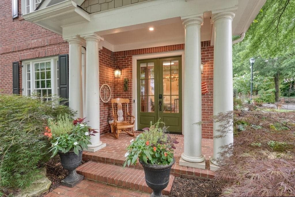 4 bedroom, 4 bathroom, 4,280 sq ft single family residence for sale at 1451 Hedgewood Lane, Kennesaw, GA 30152 — photo 2
