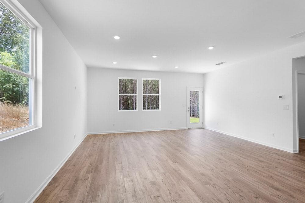 3 bedroom, 2 bathroom, 1,804 sq ft single family residence for sale at 310 Remford Way, Euharlee, GA 30145 — photo 10